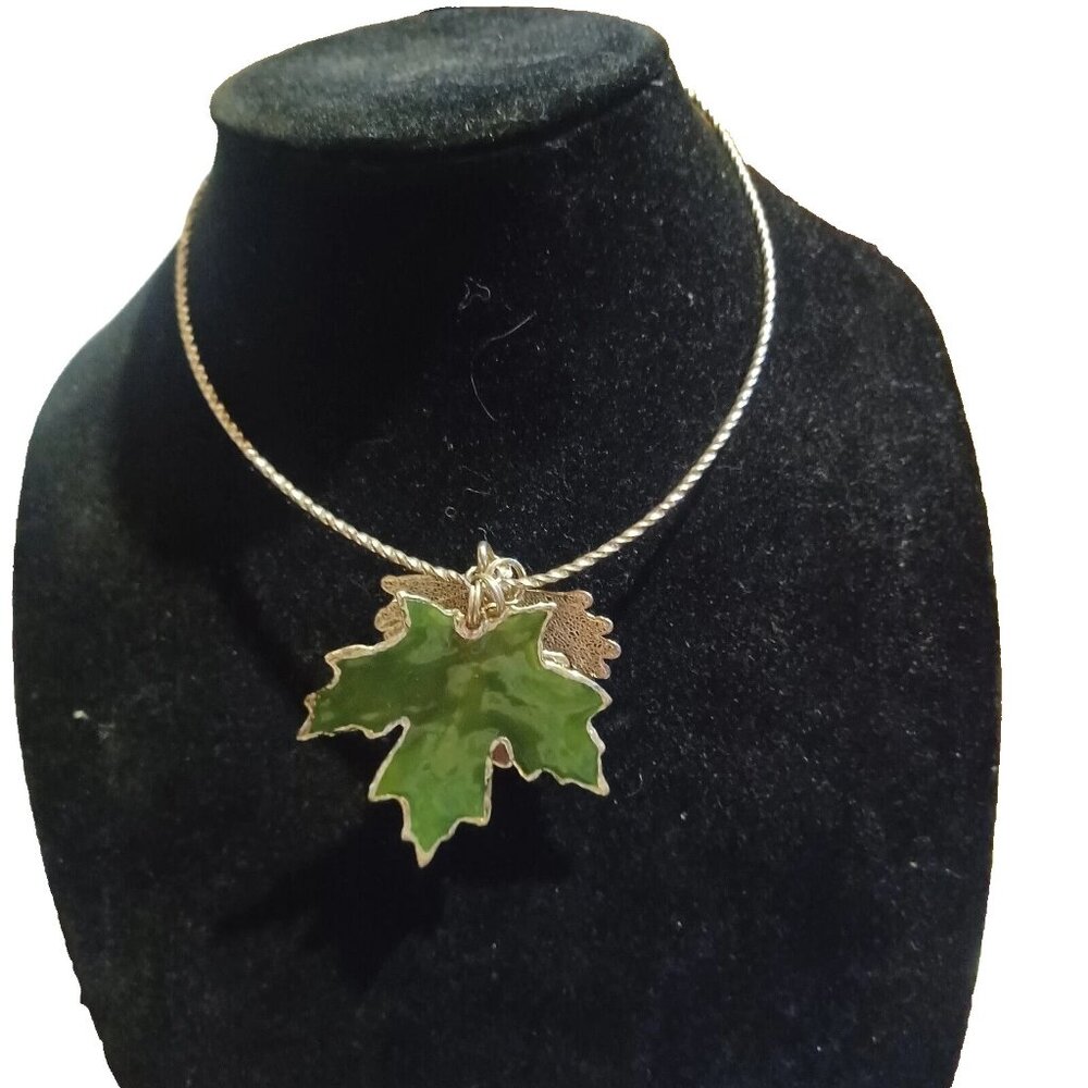 Metal Choker Necklace 3 Leaves Vintage - Picture 1 of 5